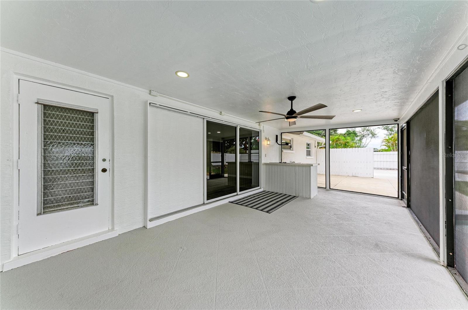 2714 DATURA ST — photo 42