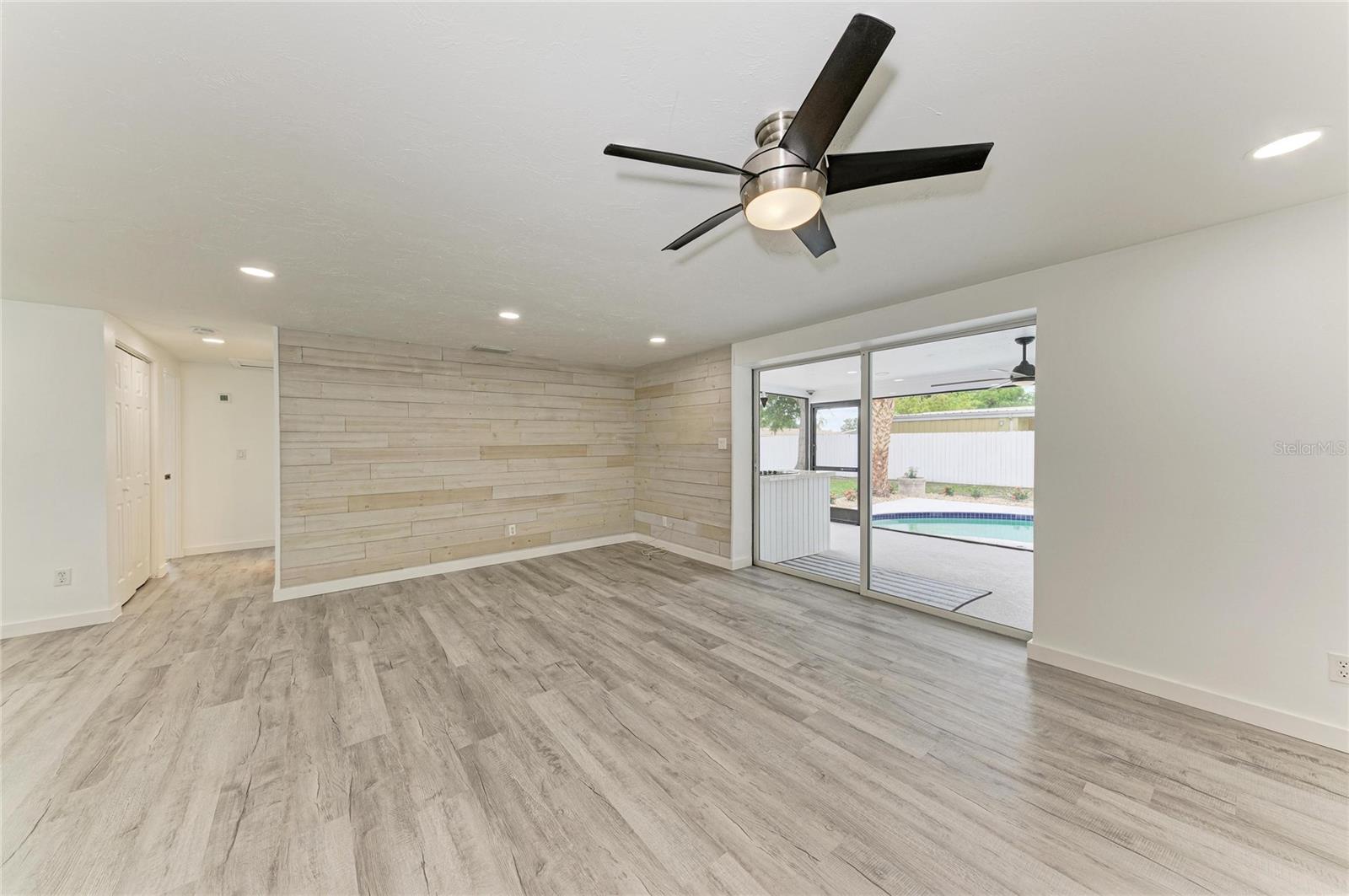 2714 DATURA ST — photo 10