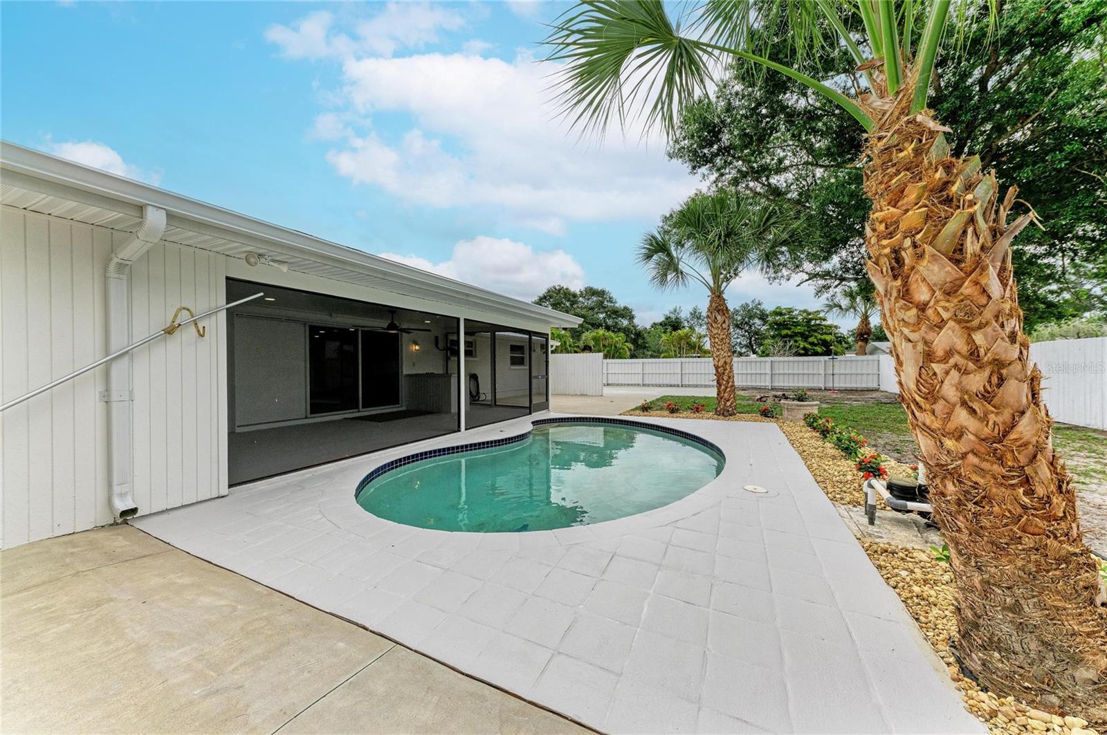 2714 DATURA ST — photo 49