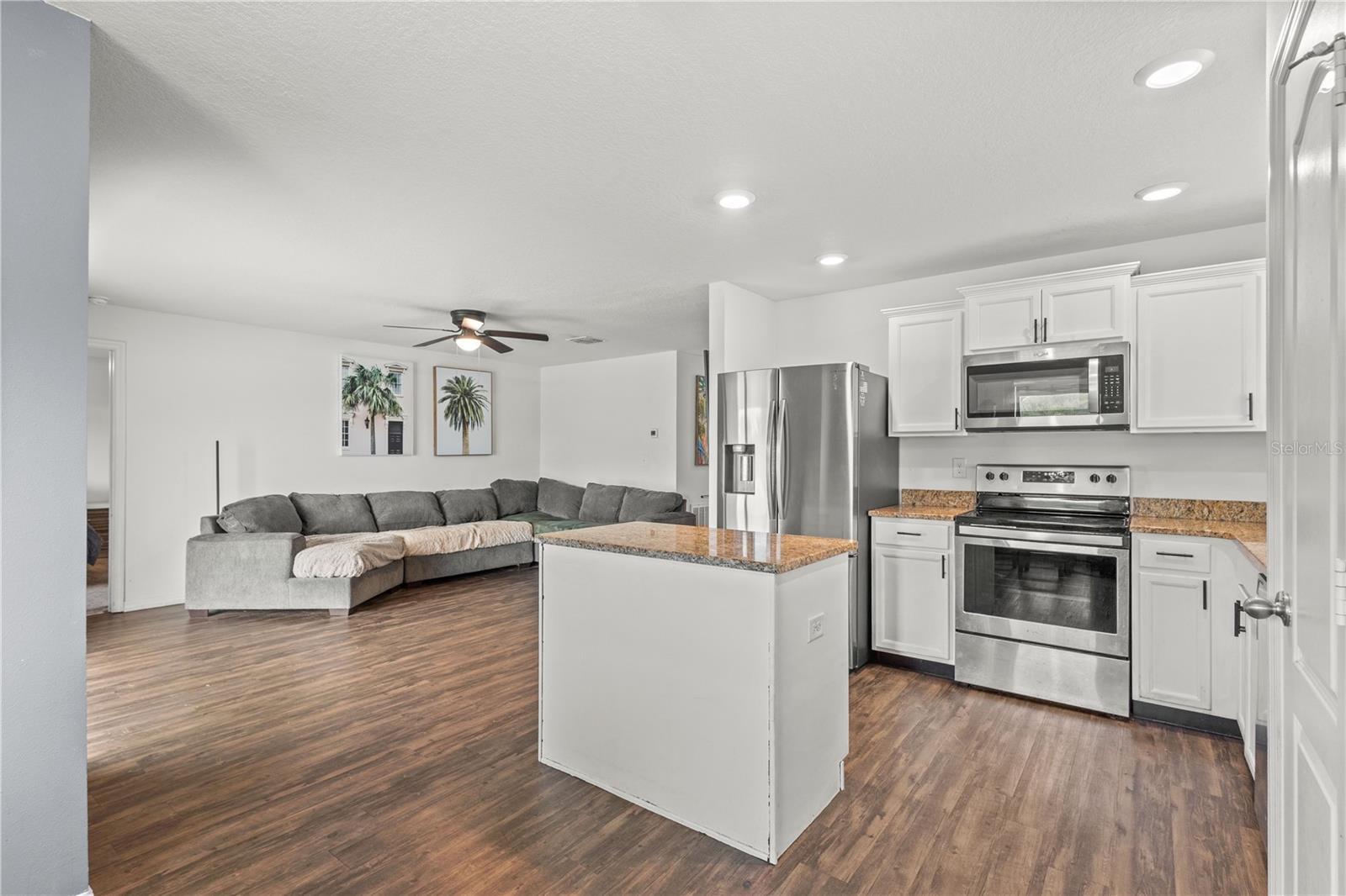 1731 CHATHAM GREEN CIR — photo 11