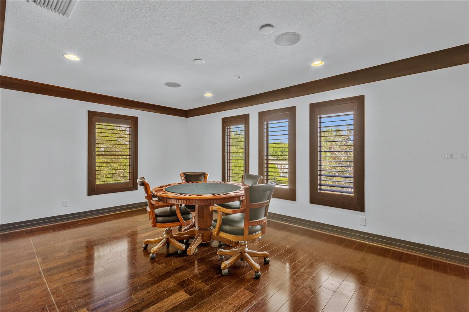 1008 PASEO DEL RIO NE — photo 35