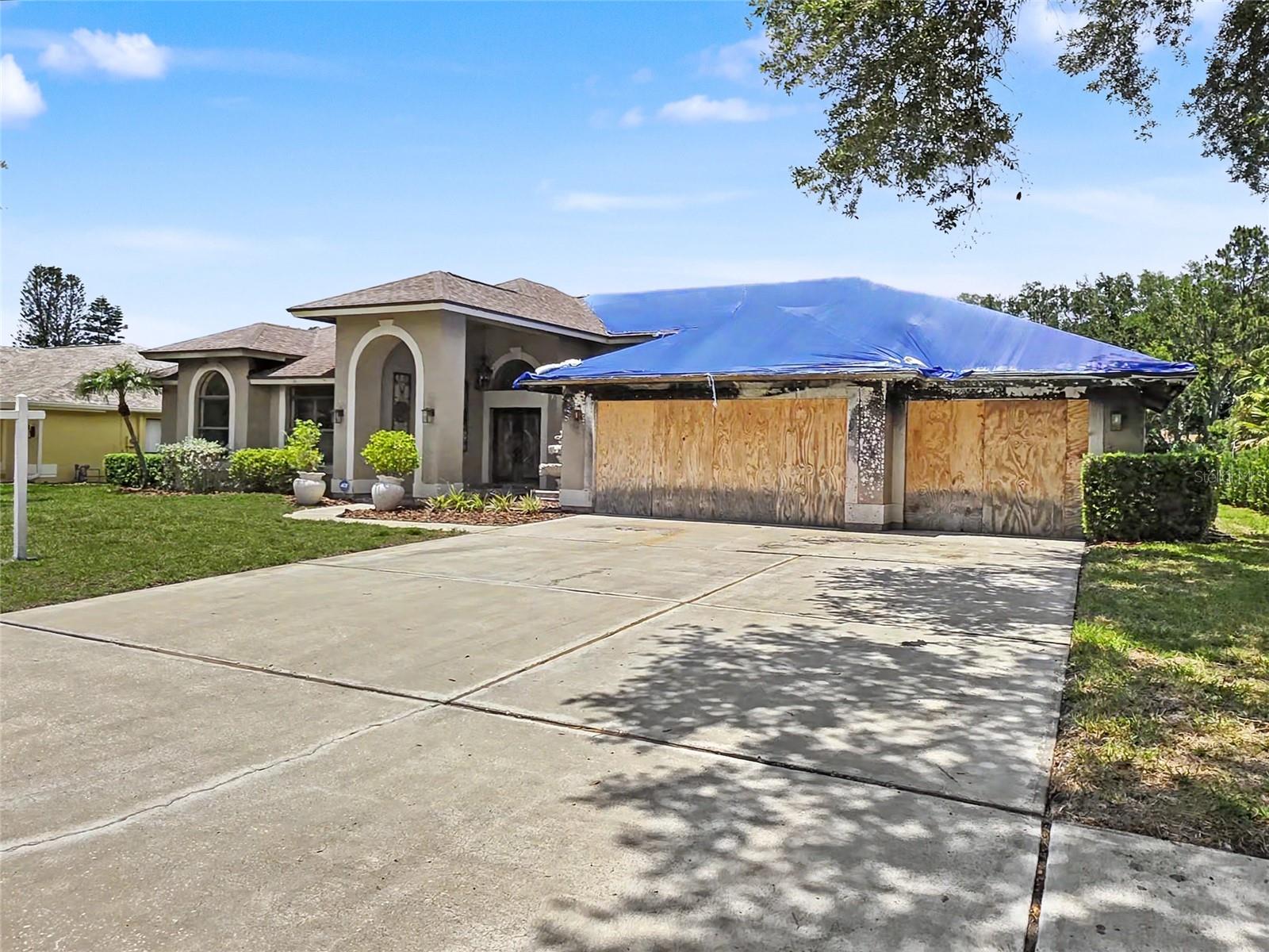 3749 EMBASSY CIR — photo 2