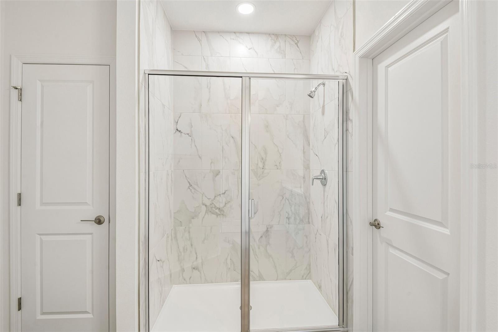 616 SILVER STREAM CT — photo 30