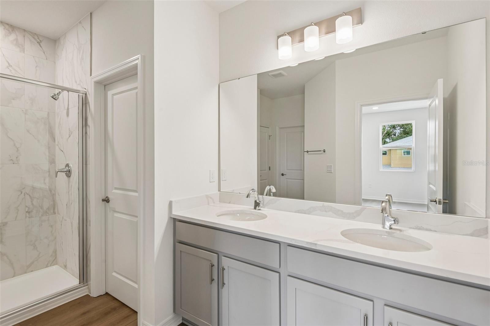 616 SILVER STREAM CT — photo 29