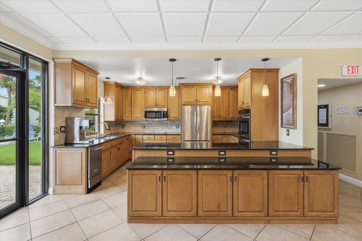 1332 PASADENA AVE S #102 — photo 40