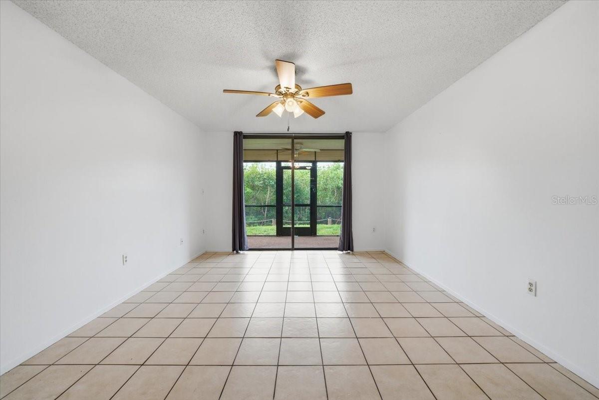 1332 PASADENA AVE S #102 — photo 6