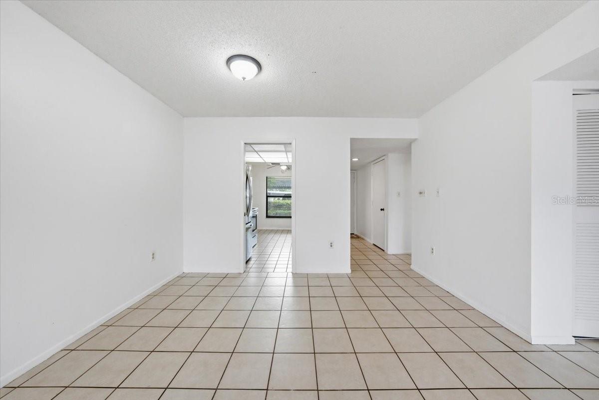 1332 PASADENA AVE S #102 — photo 10