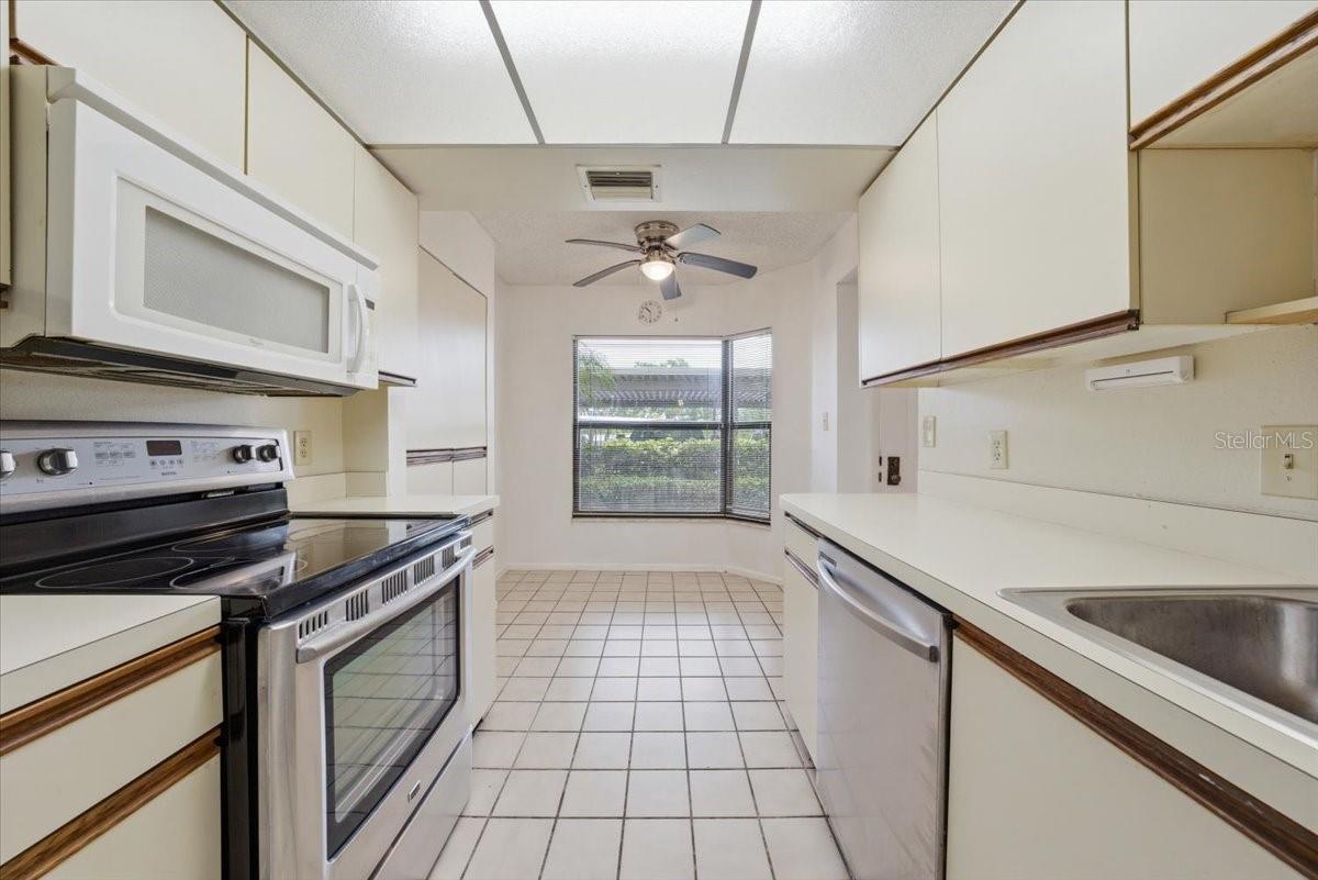1332 PASADENA AVE S #102 — photo 12