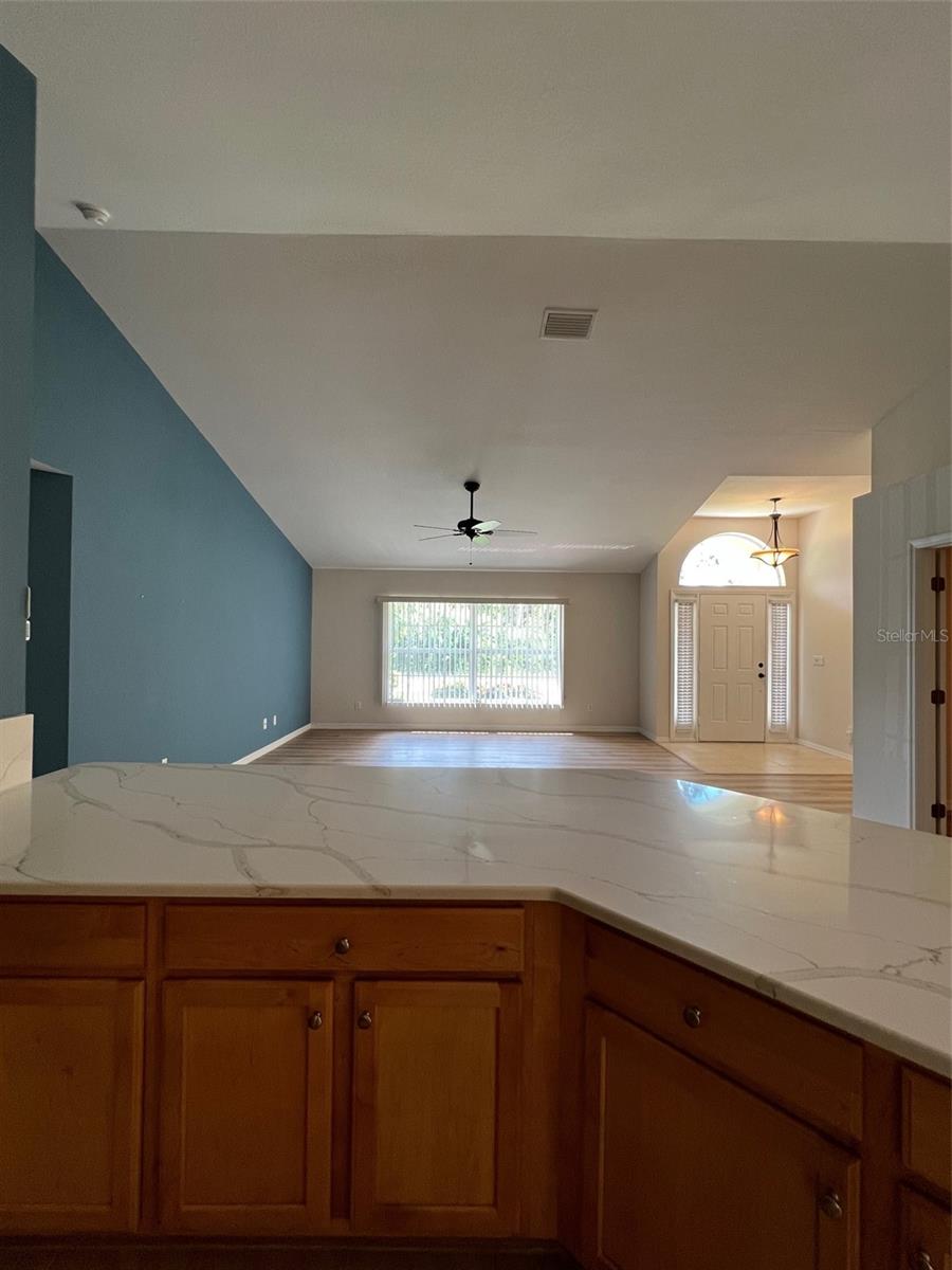 2634 TWINKLE AVE — photo 4