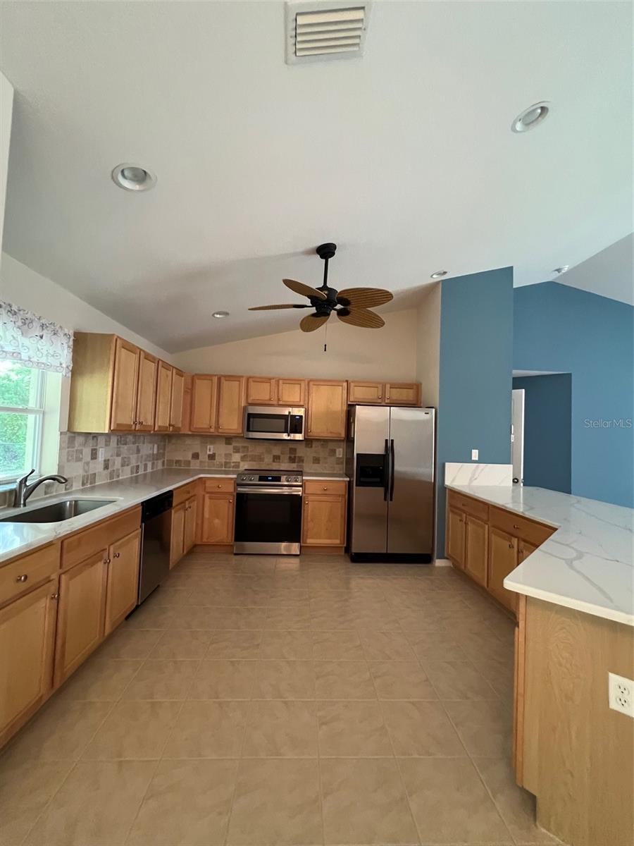 2634 TWINKLE AVE — photo 7