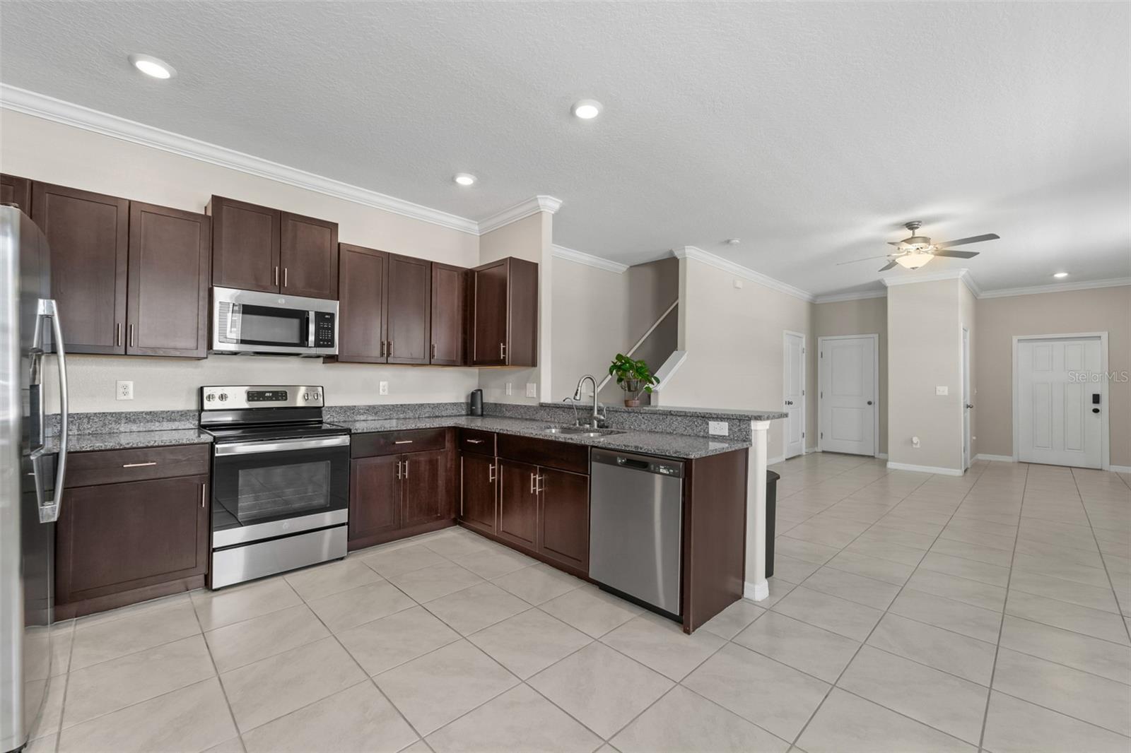 2188 CERULEAN SKY DR — photo 4