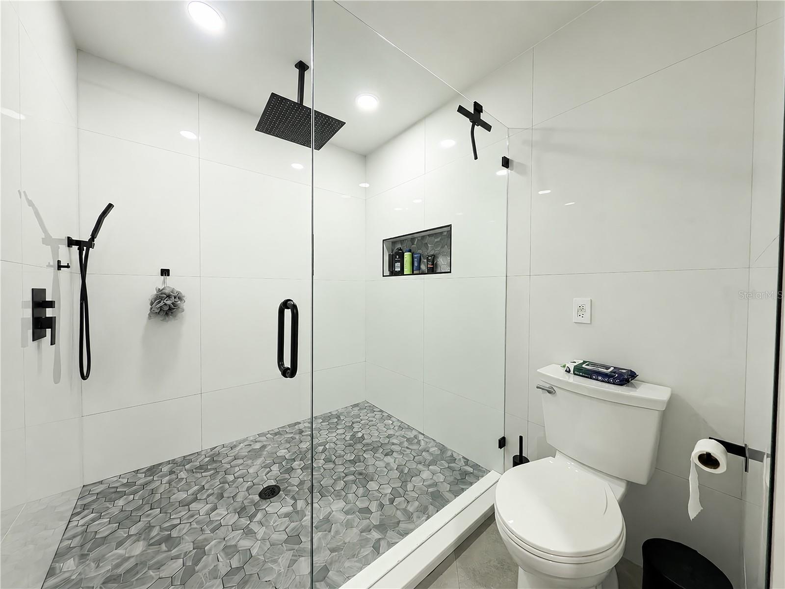1446 ADMIRAL WOODSON LN — photo 19