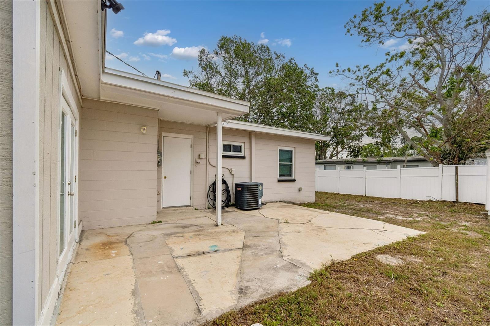 4479 PORPOISE DR SE — photo 56