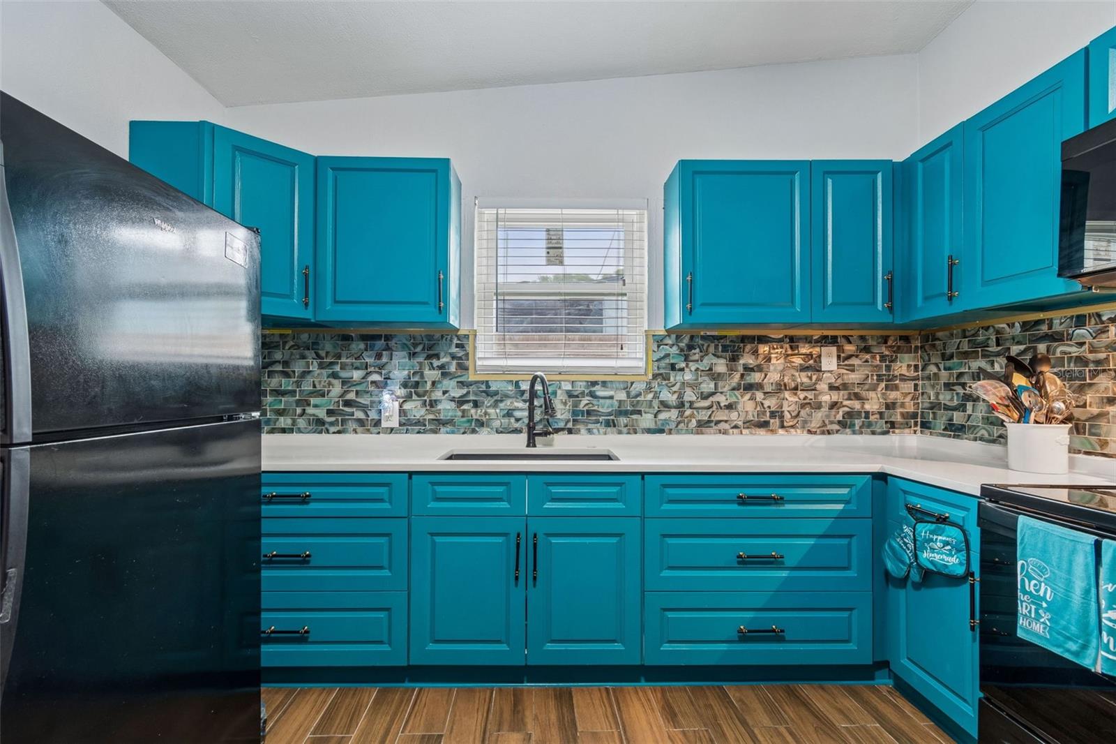 4479 PORPOISE DR SE — photo 36