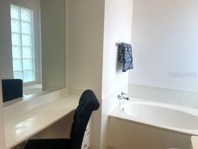 11818 FIORE LN — photo 36