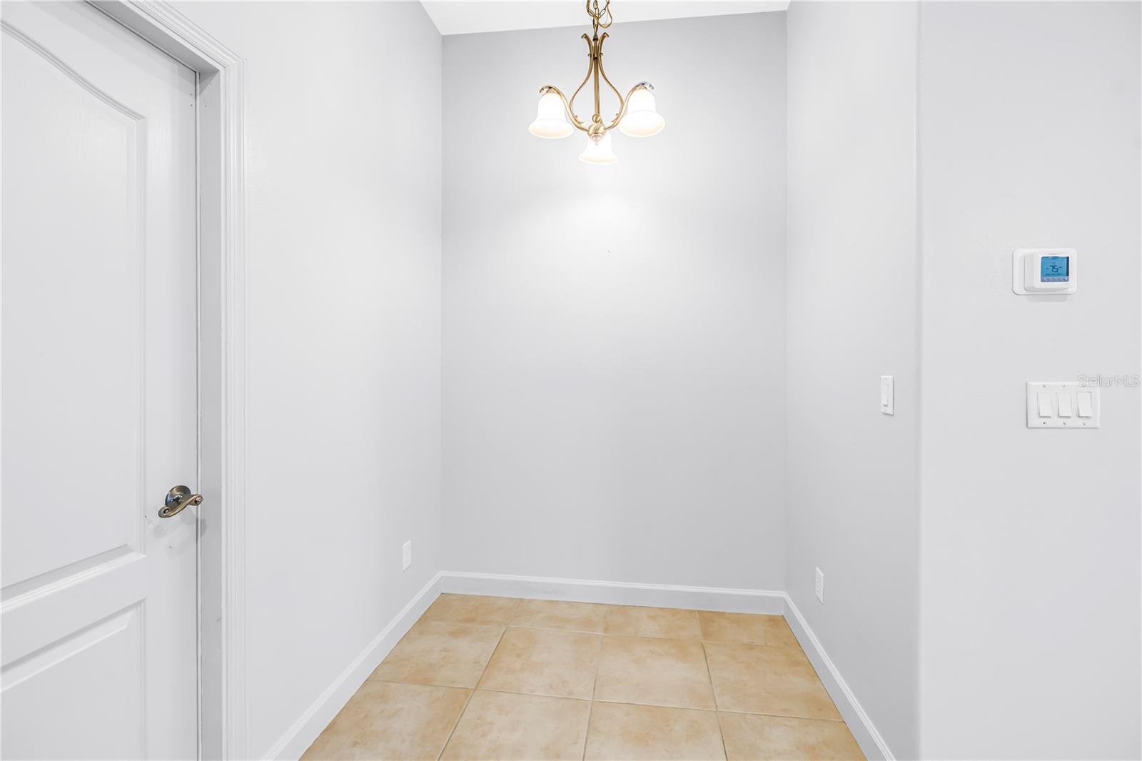 2982 ESTANCIA PL — photo 21