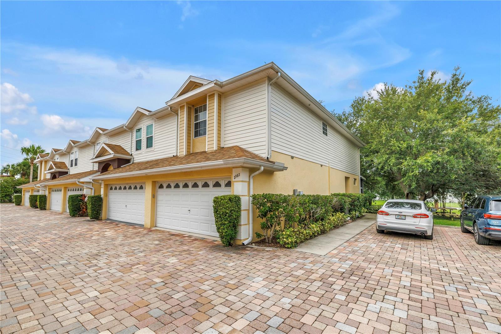 2982 ESTANCIA PL — photo 3