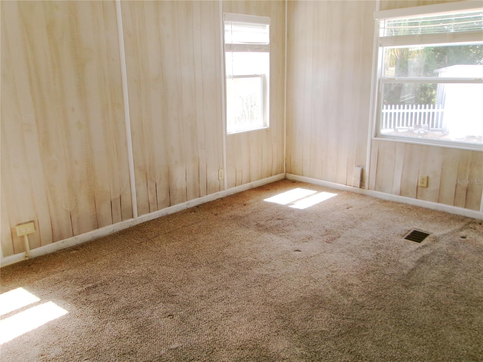 35055 DALE AVE — photo 8