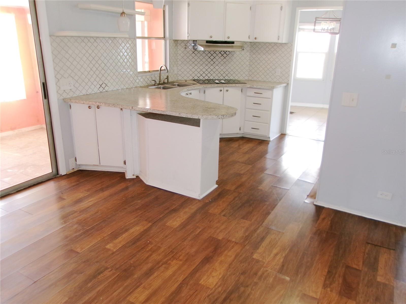 35055 DALE AVE — photo 7