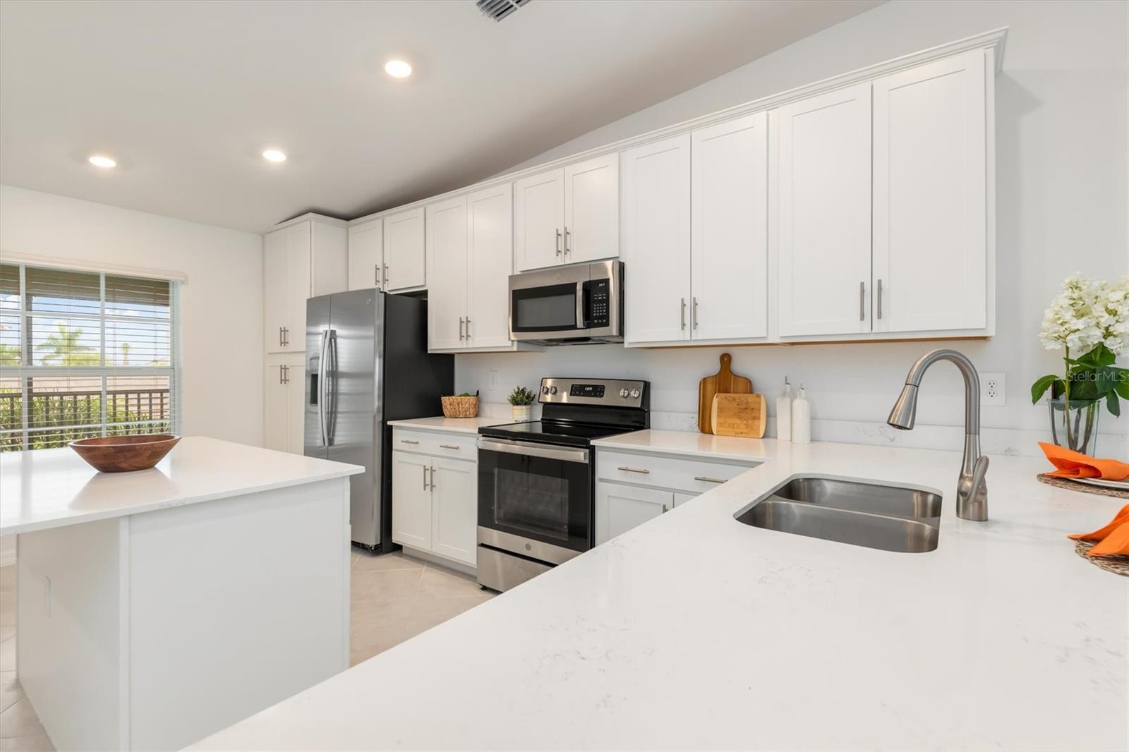 12550 GALAPAGOS CT #208 — photo 10