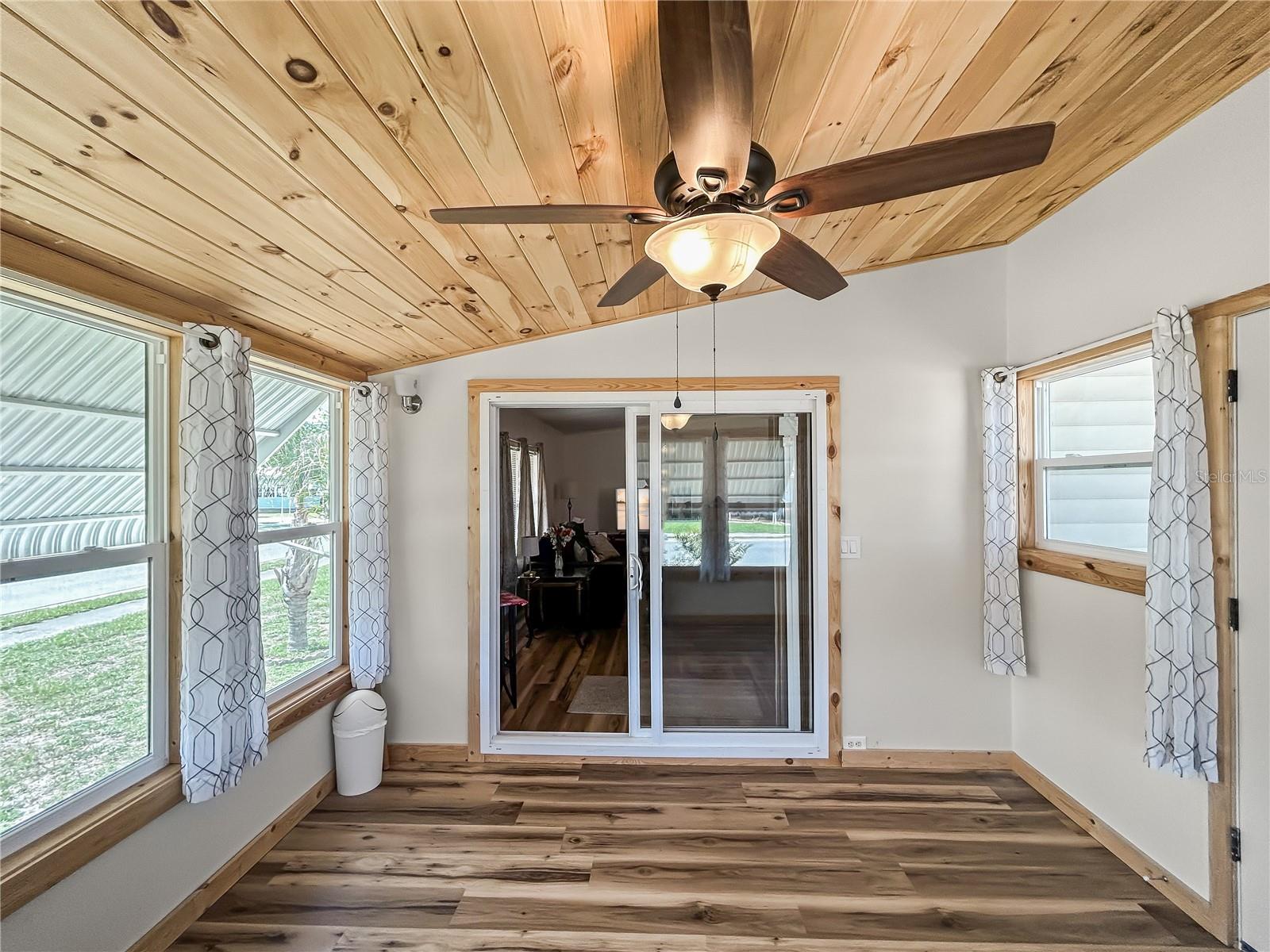 36412 LE SABRE WAY — photo 28