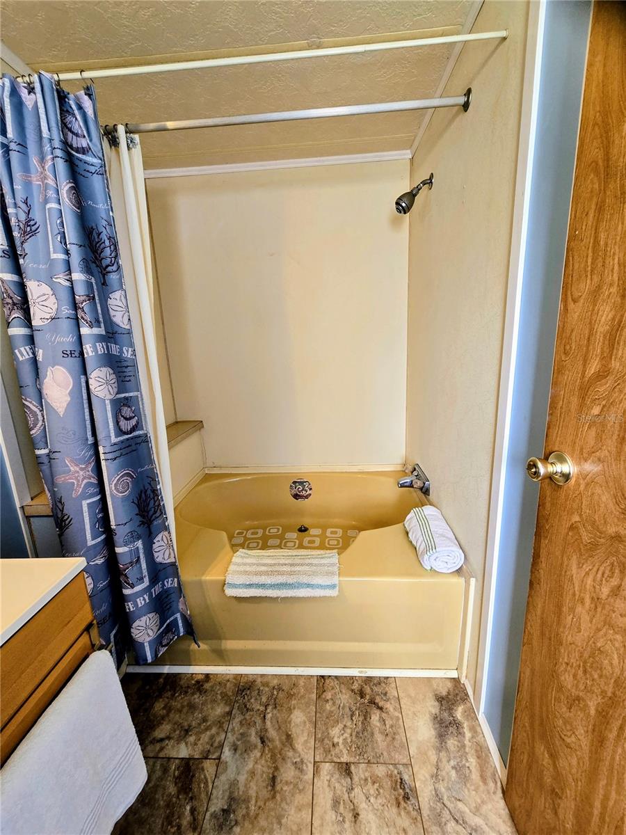 6253 BALMY LN — photo 14