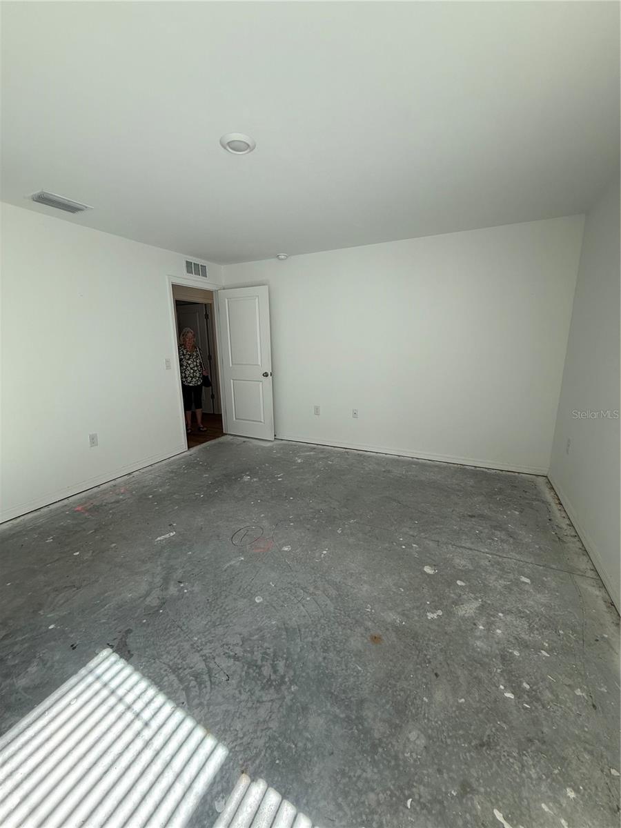 5436 N CHAMBERLAIN BLVD — photo 5