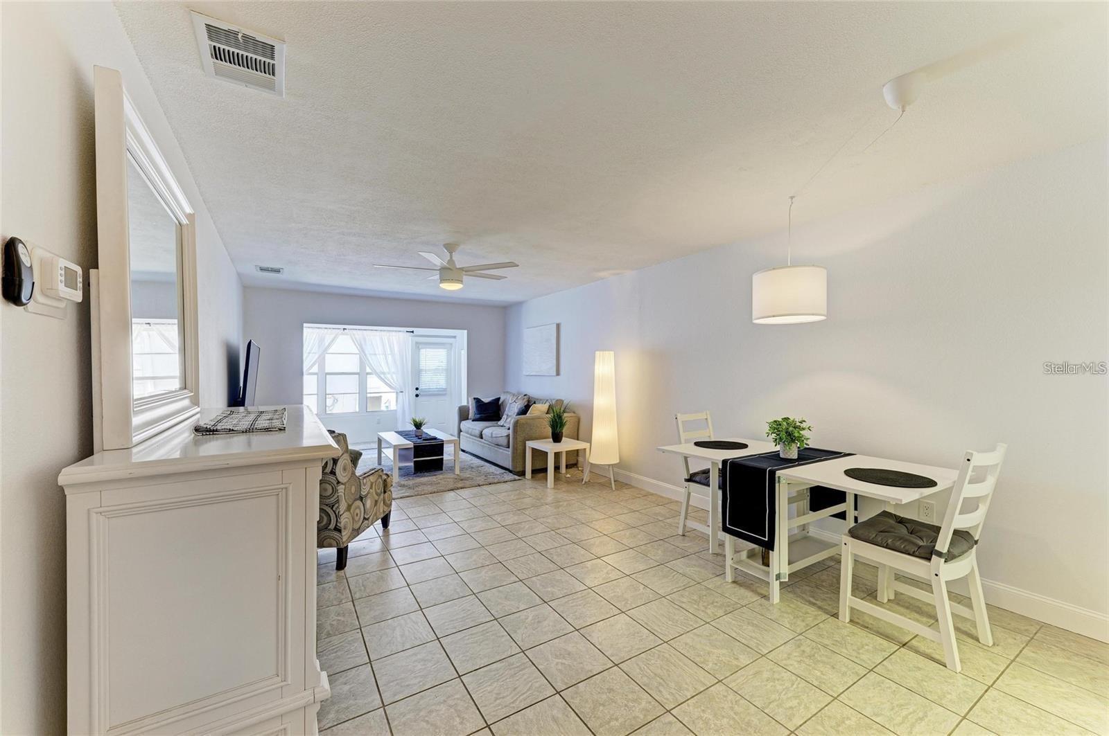 9810 DORADO AVE #9810 — photo 9