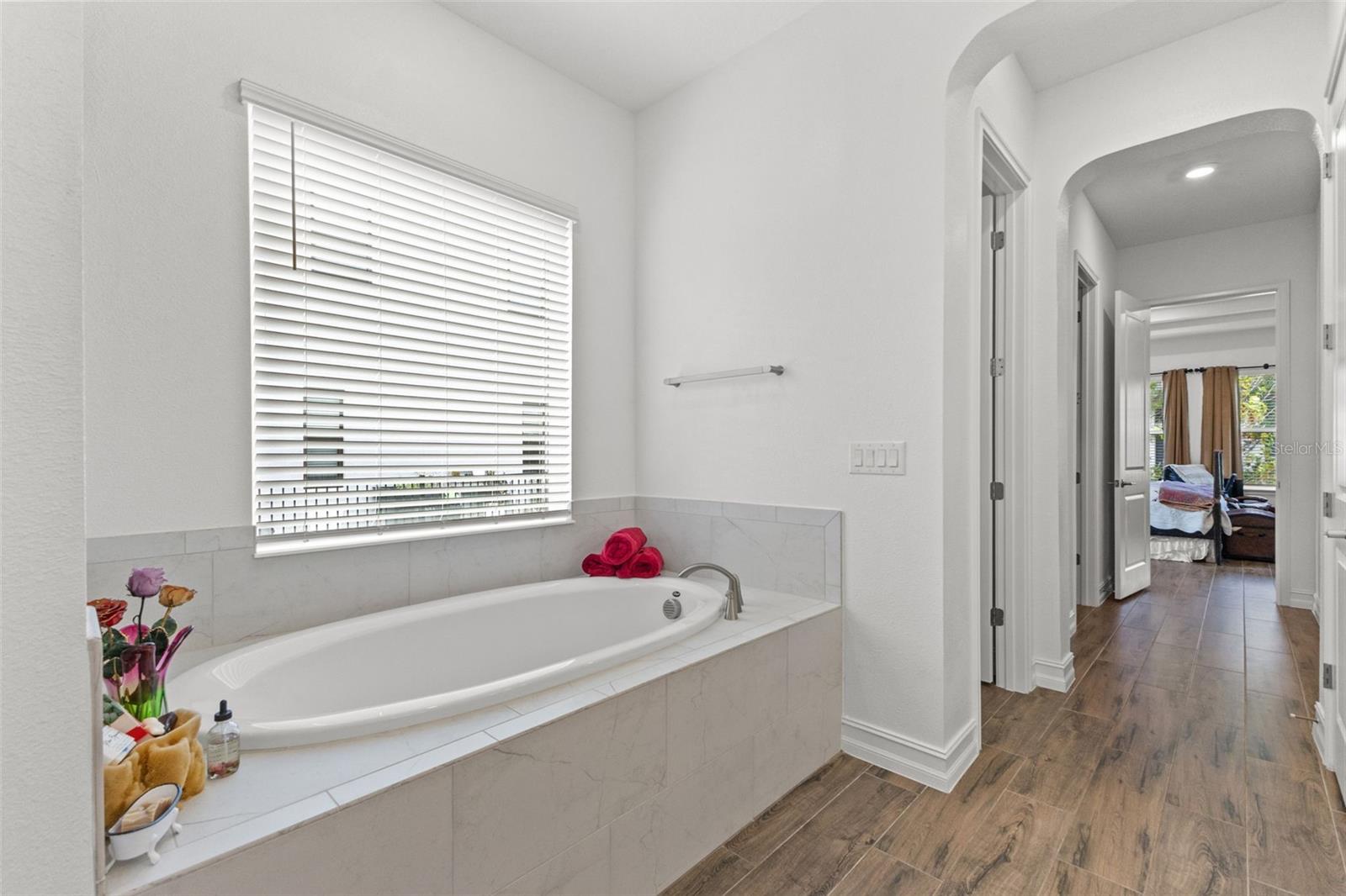 6170 MARSH TRAIL DR — photo 64