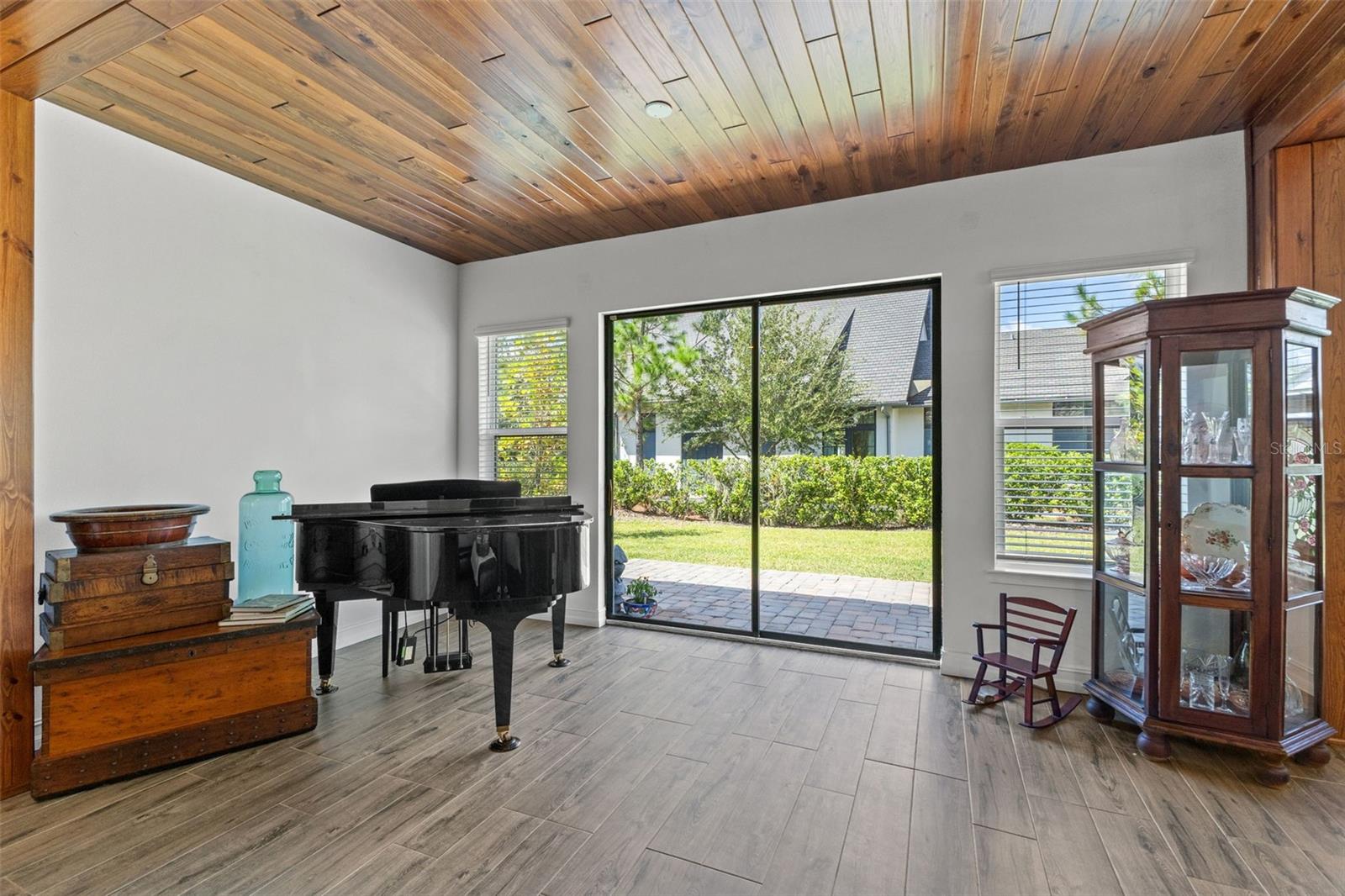 6170 MARSH TRAIL DR — photo 27