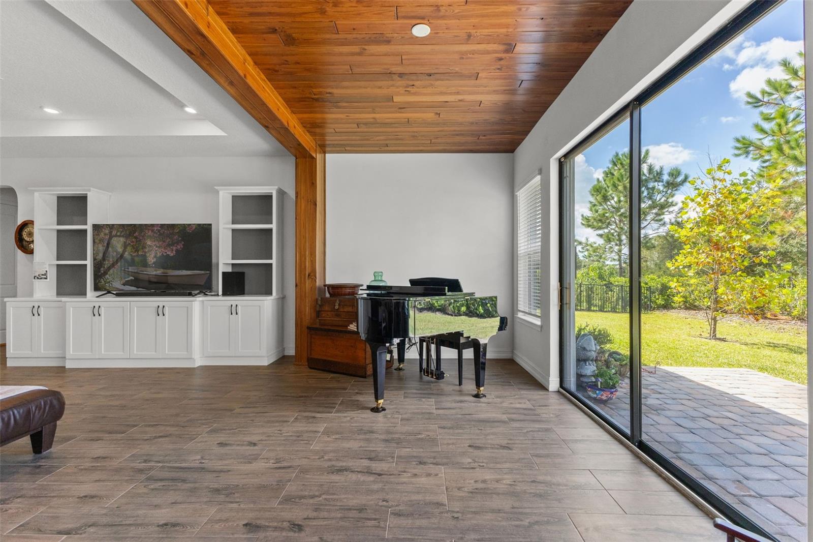 6170 MARSH TRAIL DR — photo 26