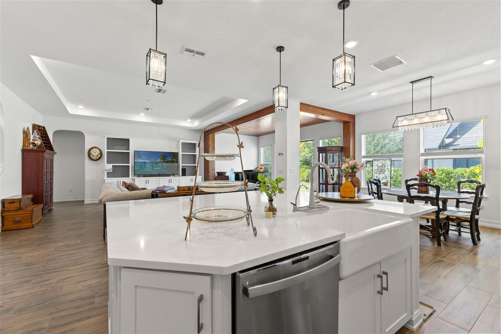 6170 MARSH TRAIL DR — photo 35