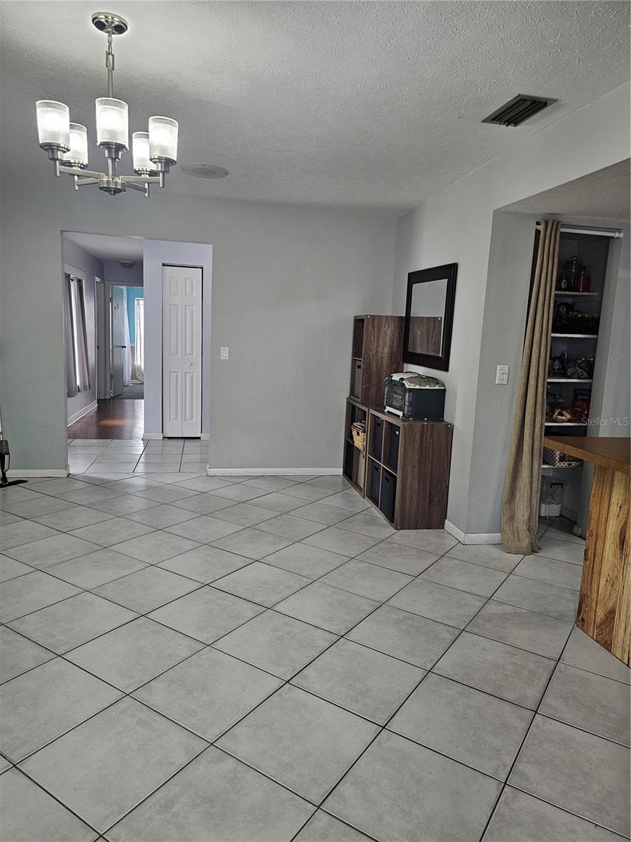 18322 SWAN LAKE DR — photo 15