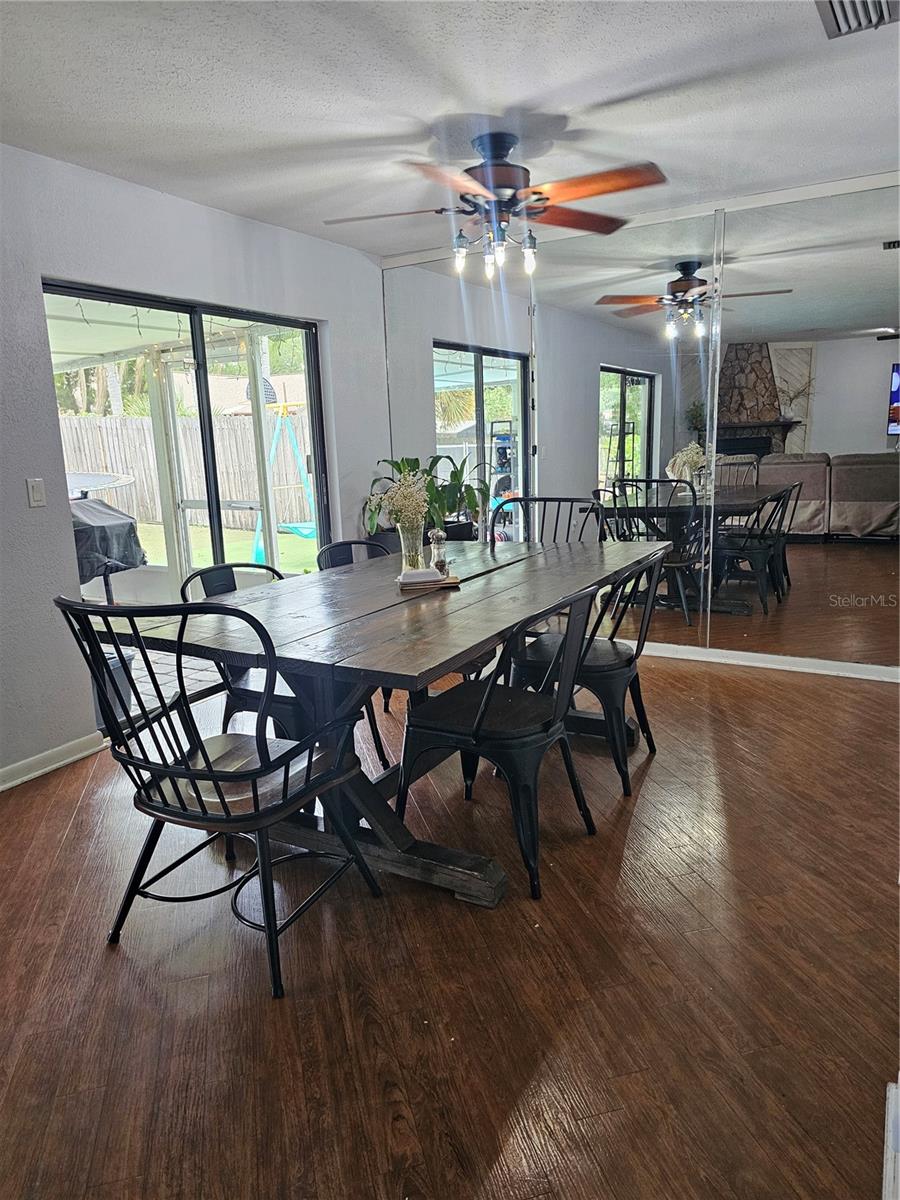 18322 SWAN LAKE DR — photo 43