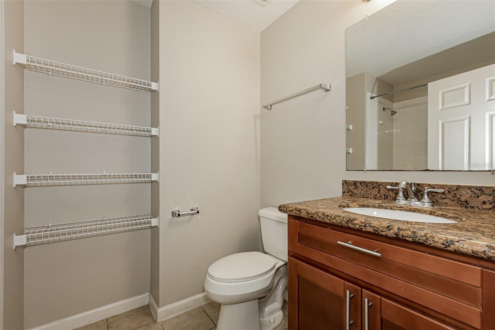1505 E CARACAS ST — photo 16