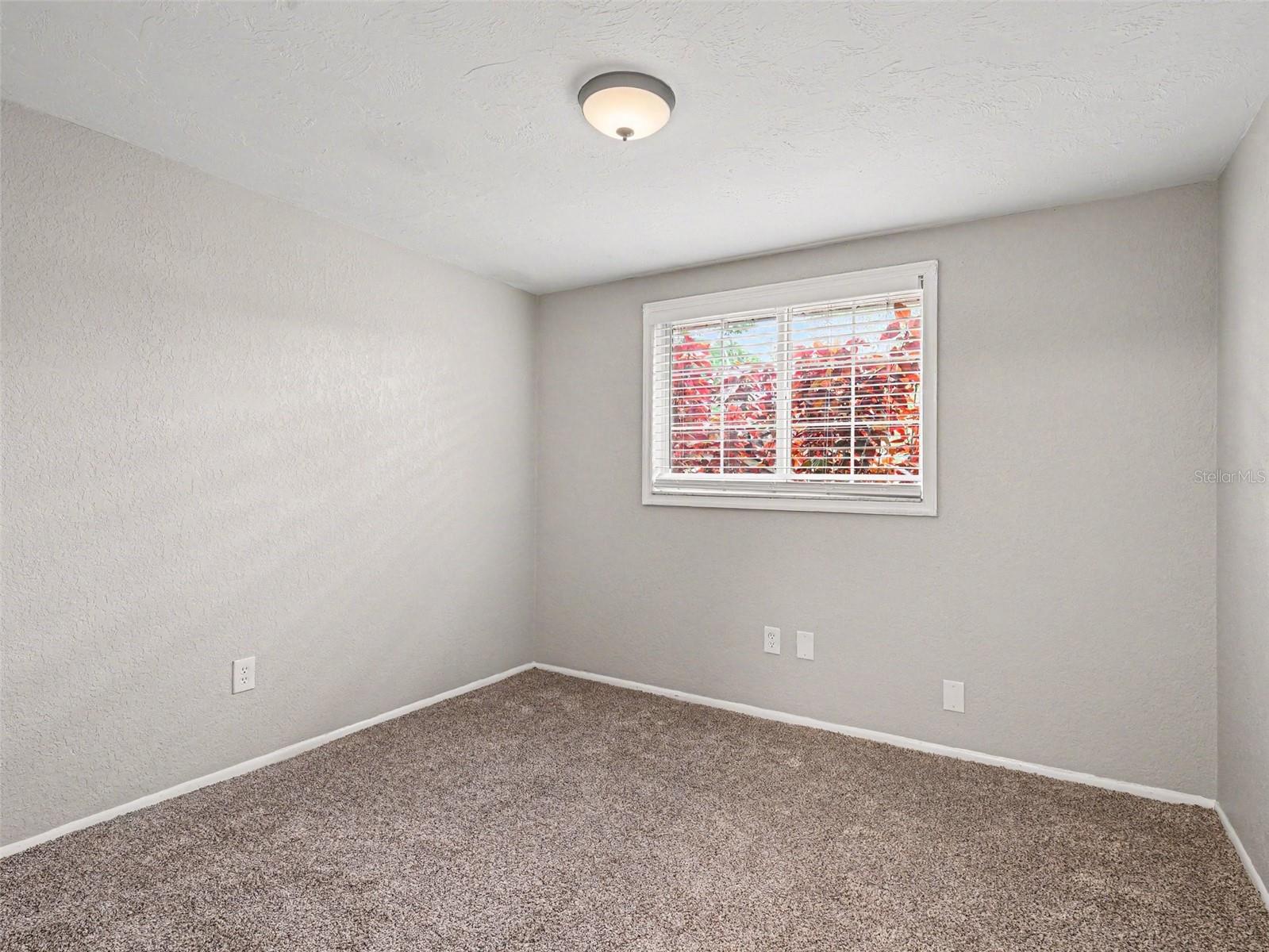 2111 FAIRFIELD AVE — photo 15