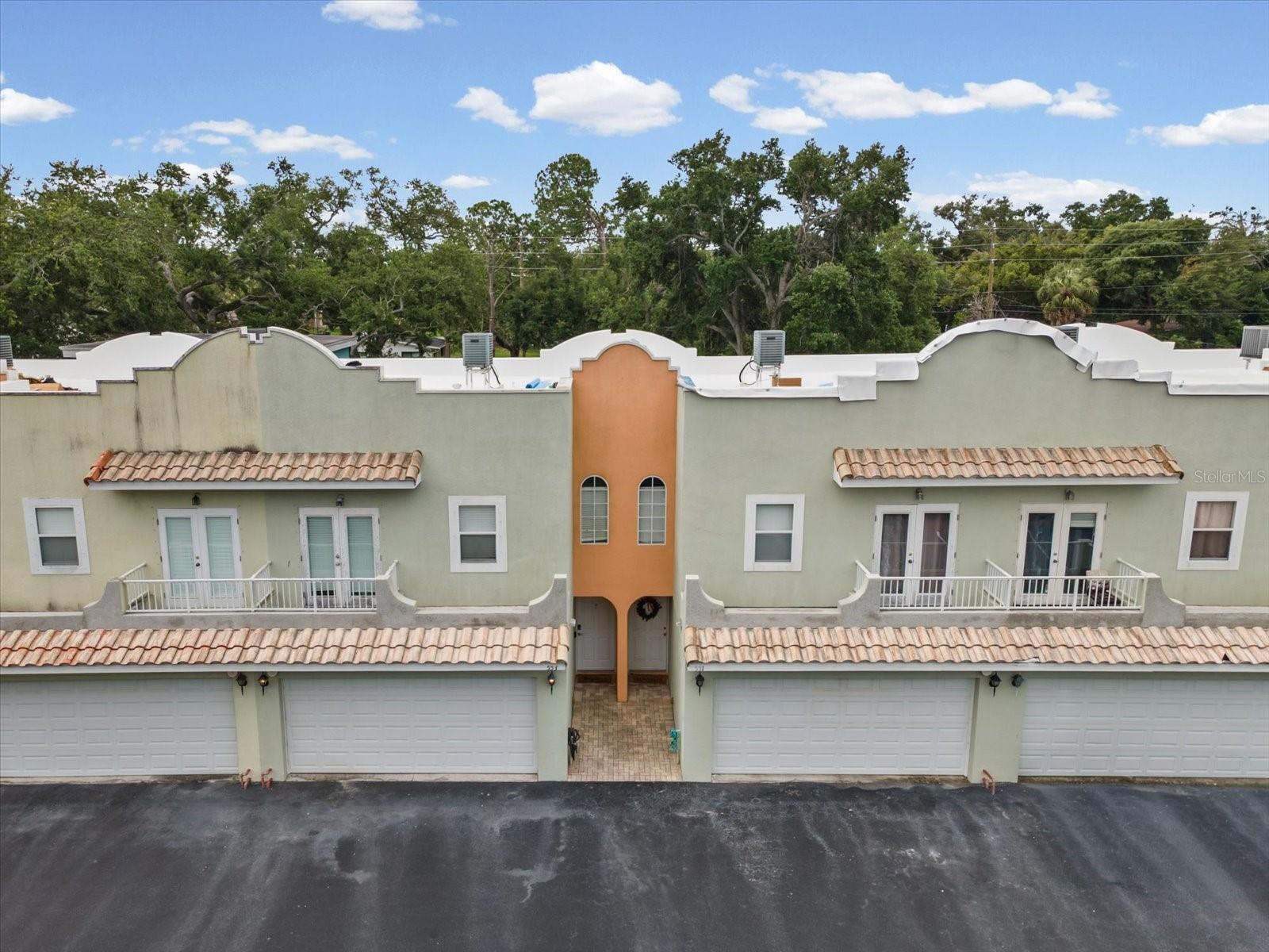 553 LUSARA CT — photo 35
