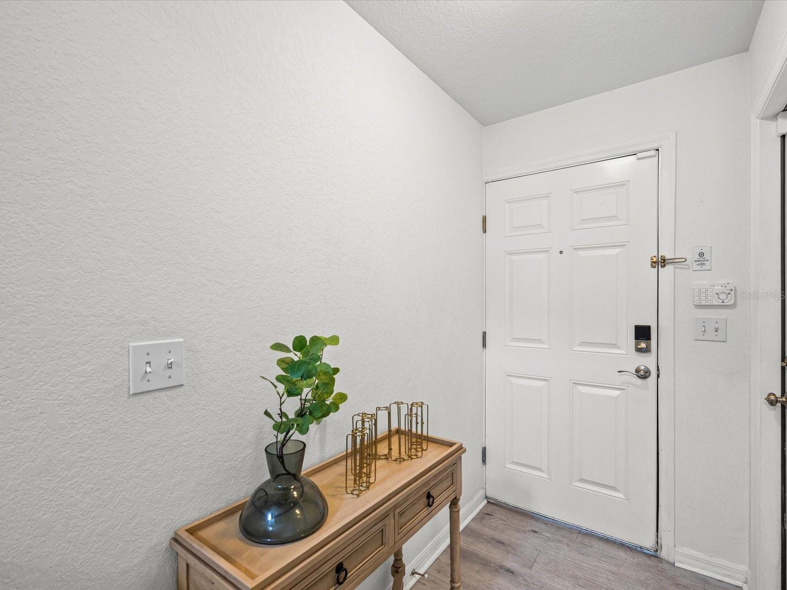 553 LUSARA CT — photo 36