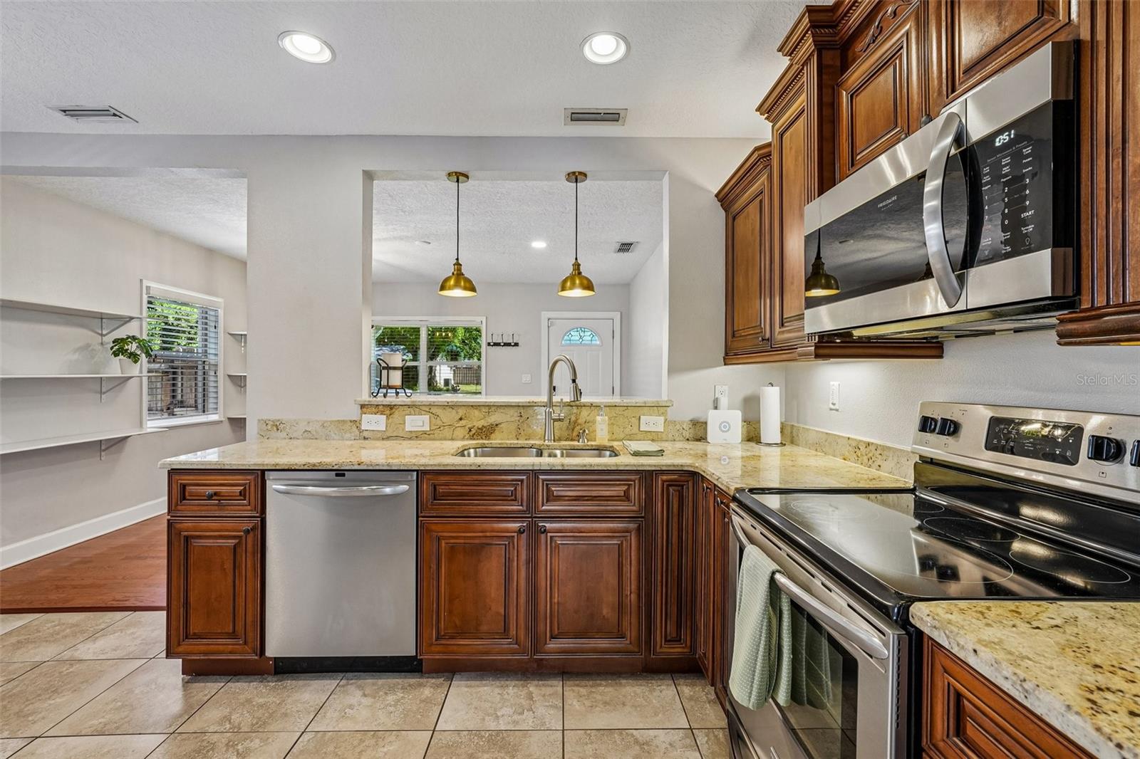 3924 W BAY VIEW AVE — photo 21
