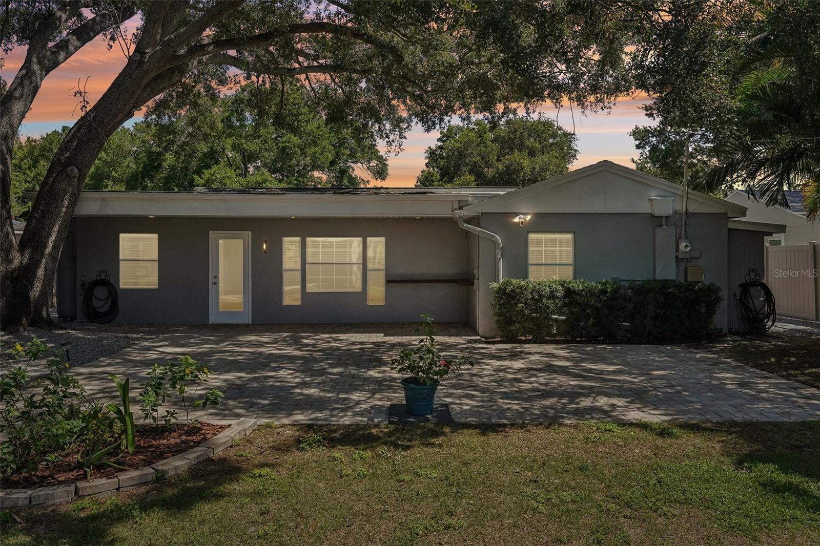 3924 W BAY VIEW AVE — photo 74