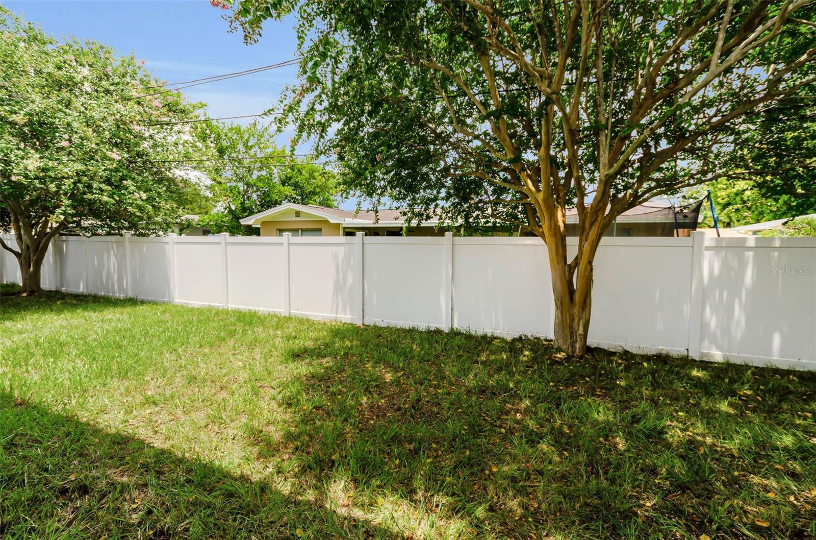 1888 BUGLE LN — photo 63