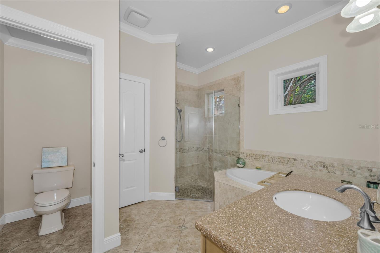 1888 BUGLE LN — photo 38