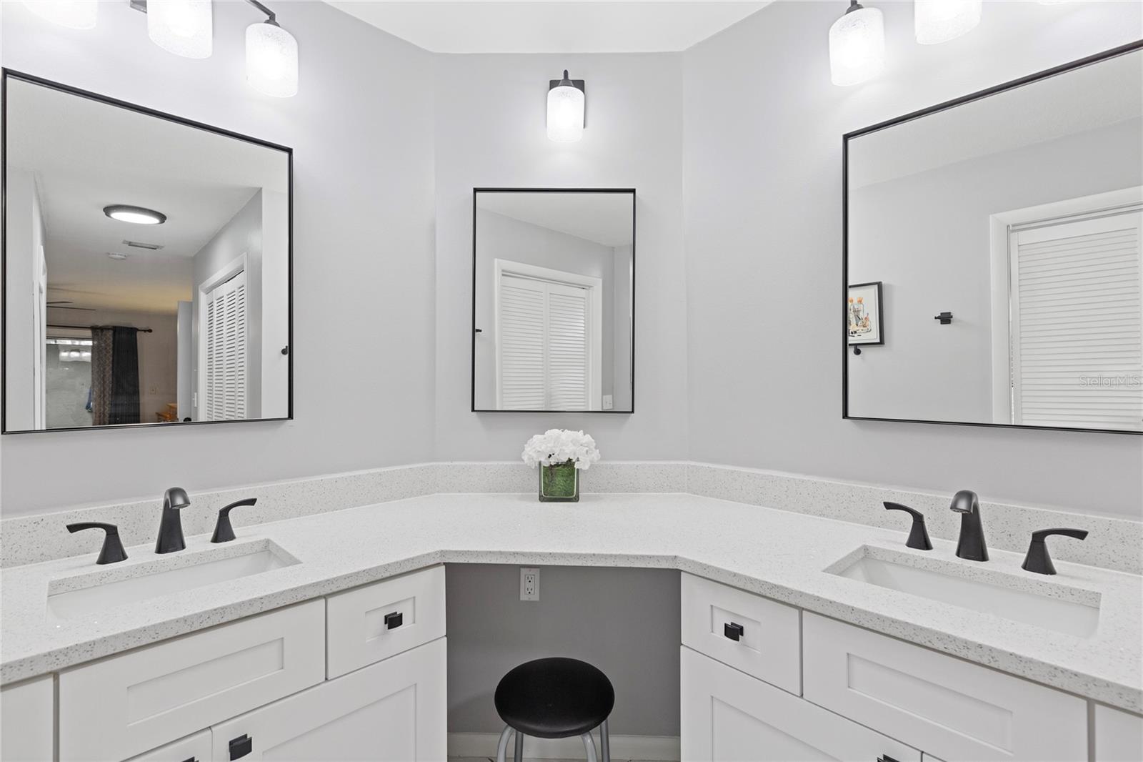10 ARBOR LN — photo 30