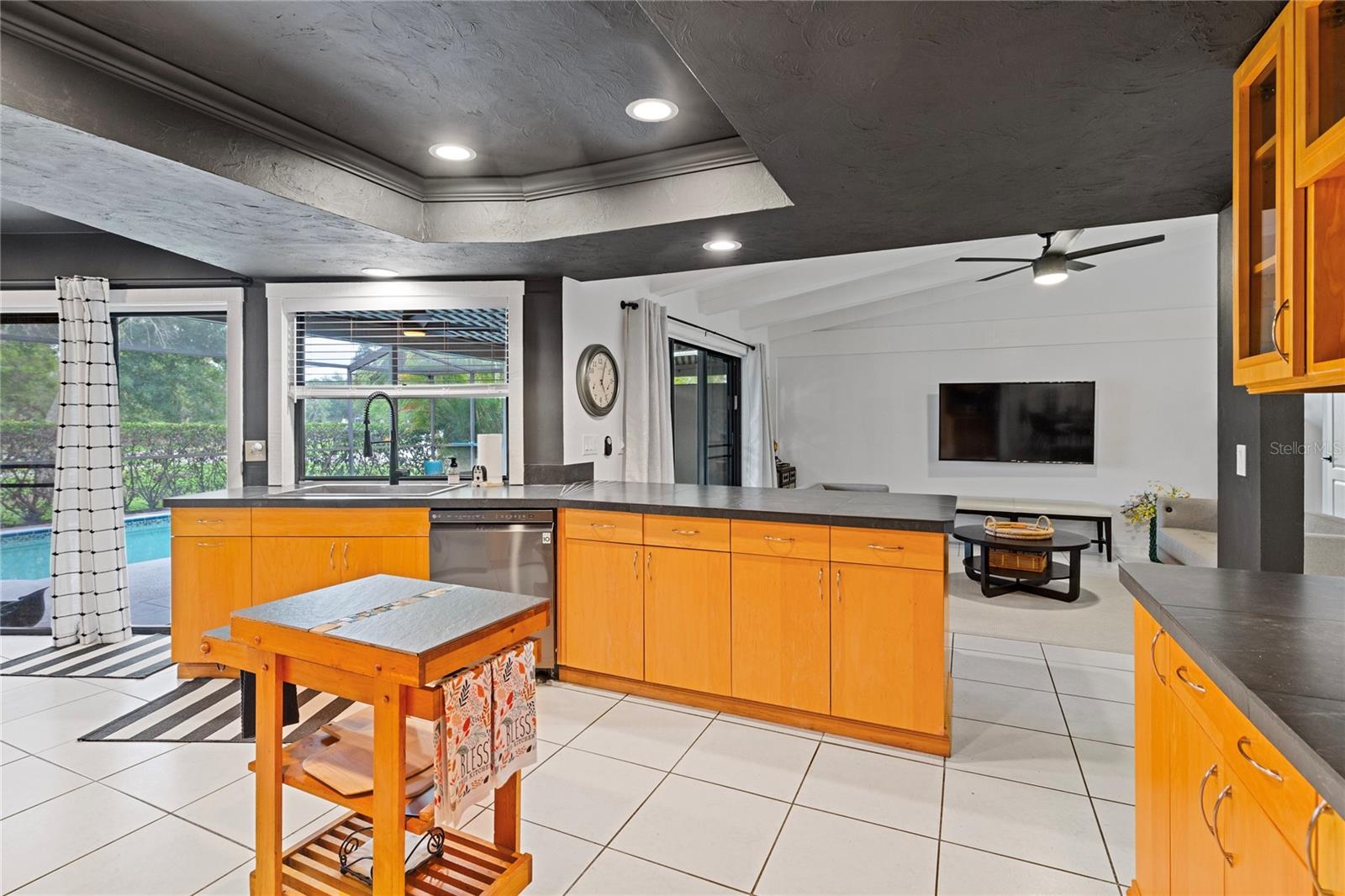 10 ARBOR LN — photo 22