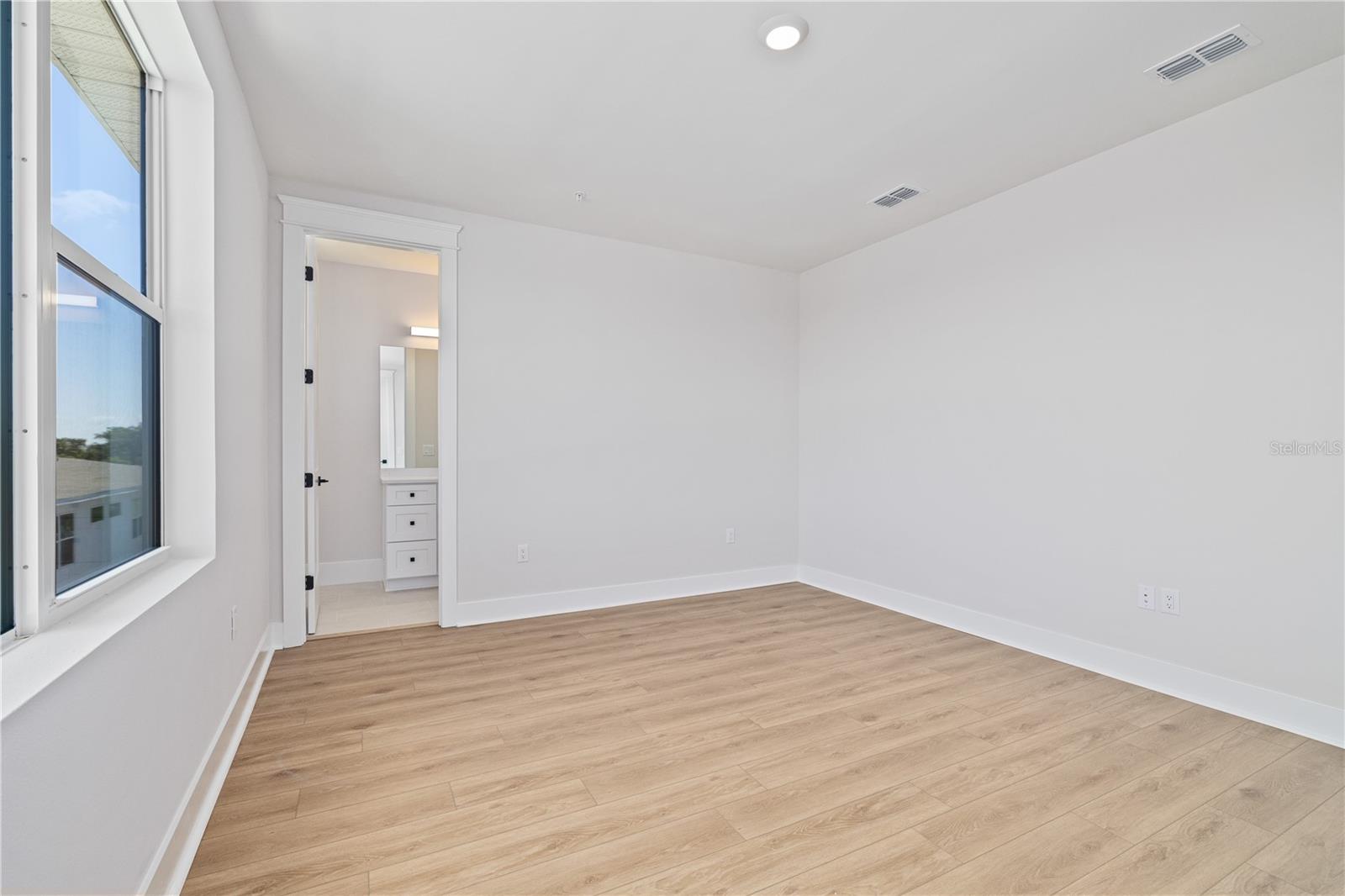 17 29TH ST N #Lot 8 — photo 25