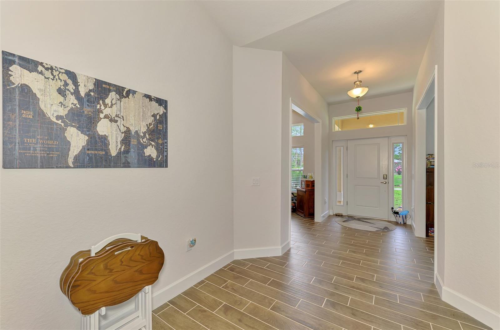 2443 LANCASTER LN — photo 10