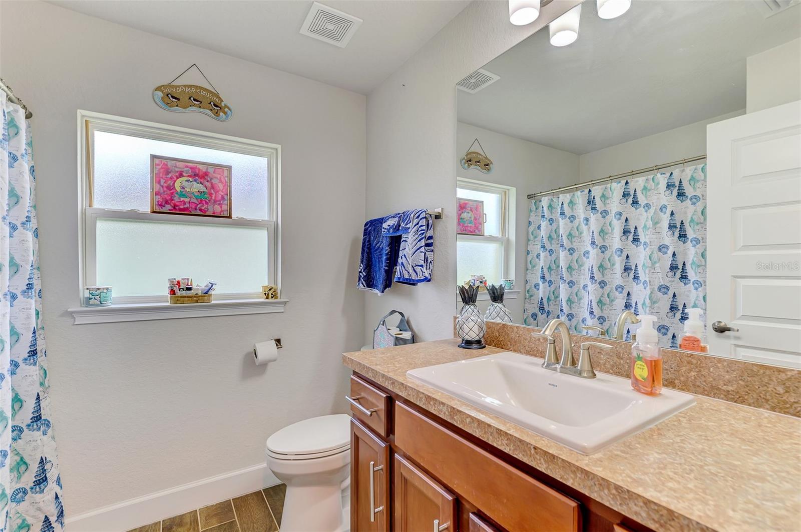 2443 LANCASTER LN — photo 42