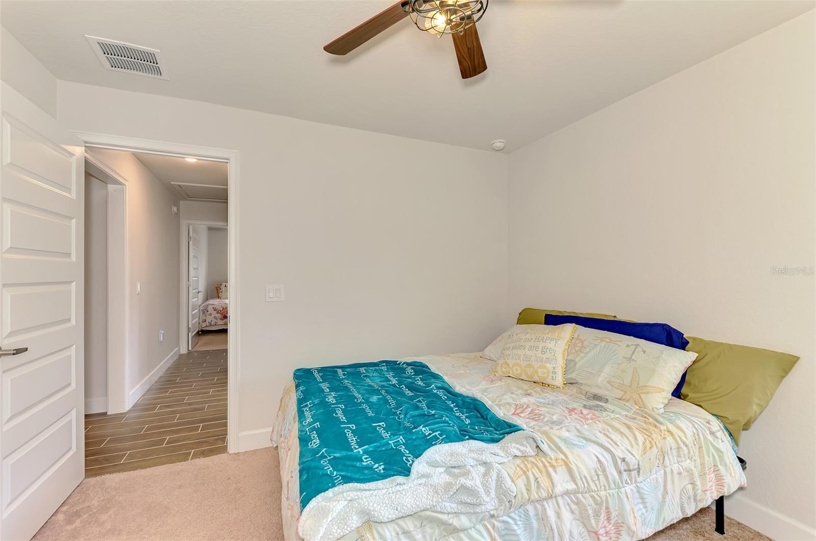2443 LANCASTER LN — photo 41