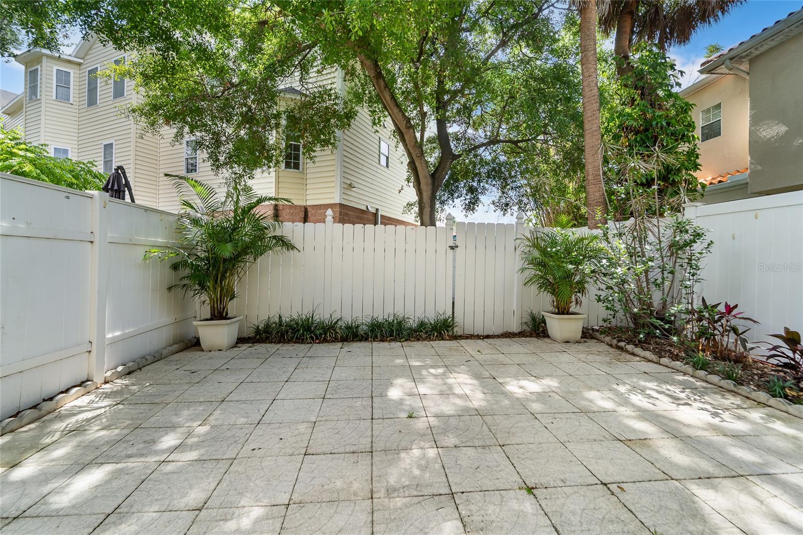 106 S HABANA AVE #7 — photo 23