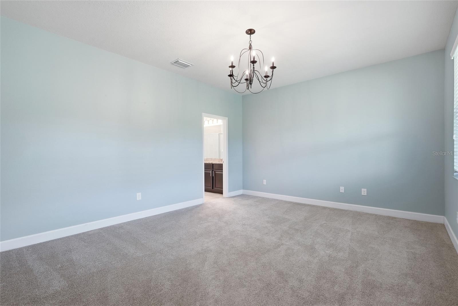 924 BUTTERCUP GLN — photo 29